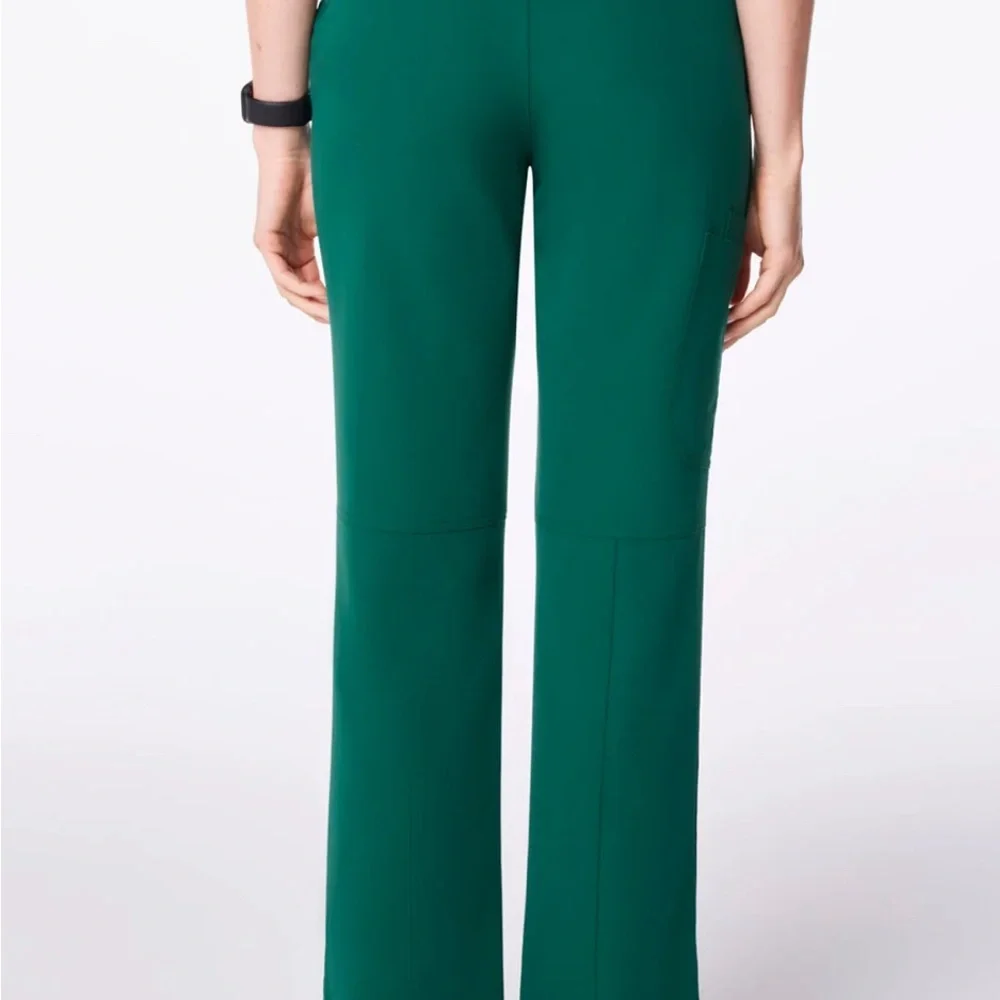 Figs Scrub Hunter Green Kade Cargo Womens Pants Small Petite S/P - Picture 7 of 8